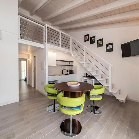 Terraced Stella With Sea View, Parking, Wi-fi, And Ac 2 Willa